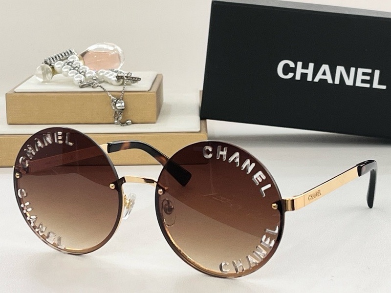 Chanel Sunglasses 124